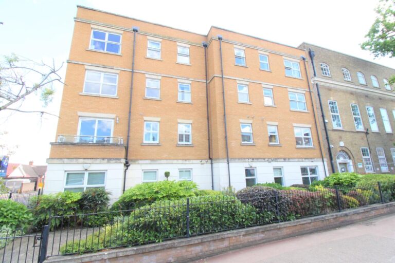 Properties for Sale Mark Bowyer Estate Agents